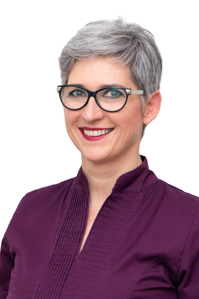 Dr. Gabriella Borsos
