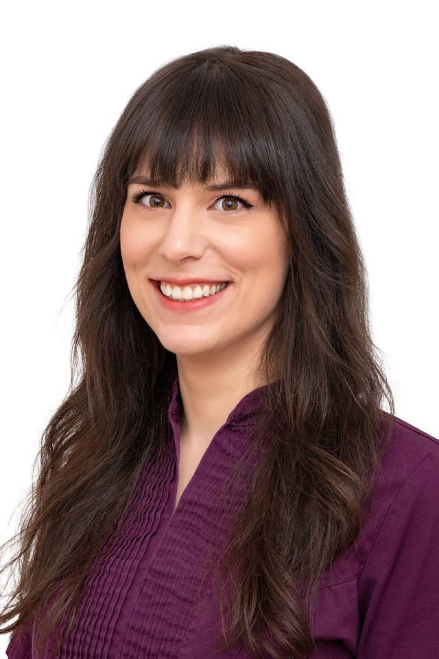 Dr. Boglárka Csák